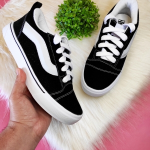 Tênis Vans KNU premium