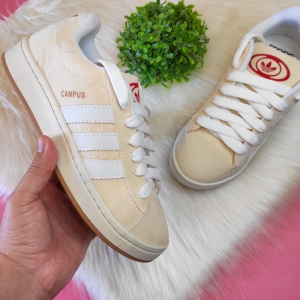 Tênis  Adidas campus premium